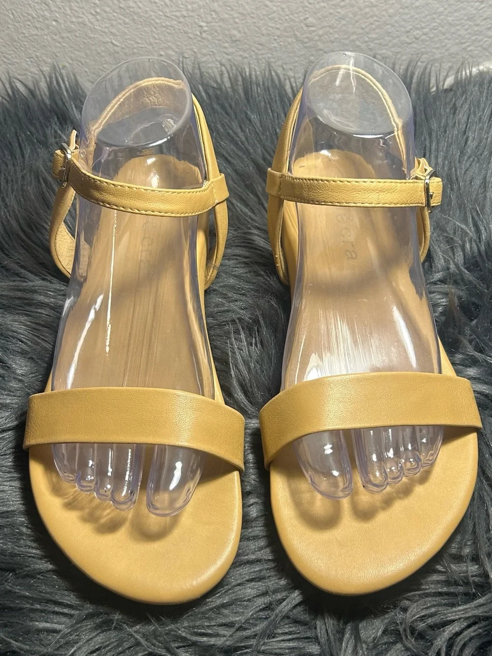 SECRA WILLOW CARAMEL TAN Ankle-Strap Flat Sandals SIZE US 8.5